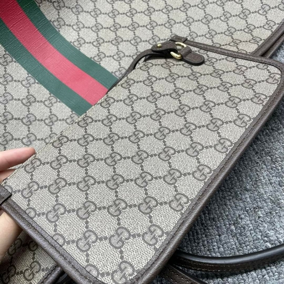 100% Authentic Gucci Leather Tote Bag - Picture 12 of 16